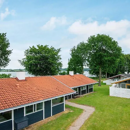 6 Person In 酒店 3*